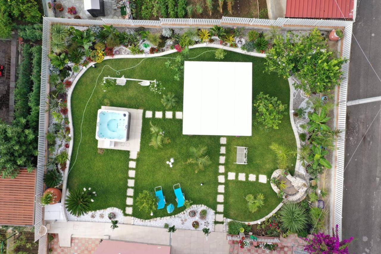 B&B Villa Antonio Loreto 아그로폴리 외부 사진